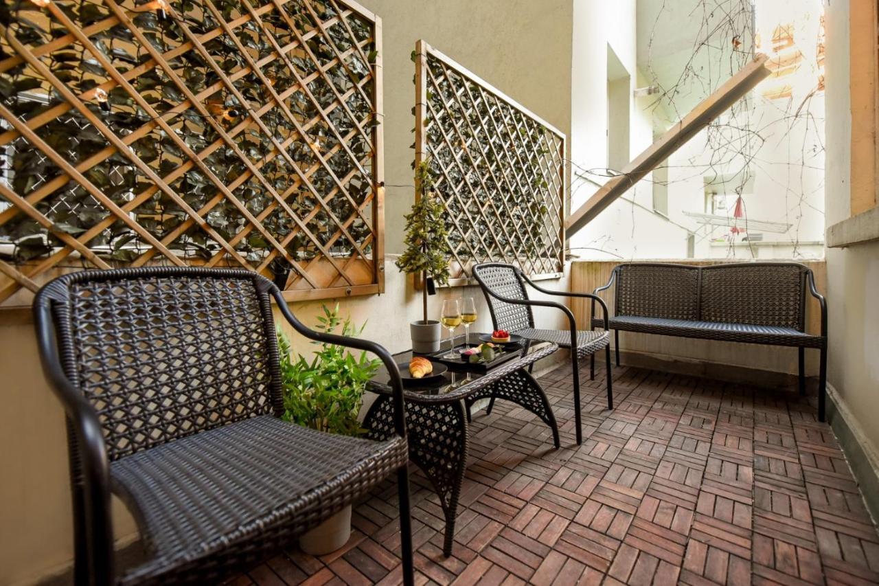 Sweet Dreams Home Dreamy Universitate Studio Bucharest Exterior photo
